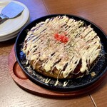 くりやま焼 ようへい - 料理写真:ようへい焼き豚玉、外カリッと中ふわ