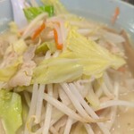 北海道らーめん おやじ 本荘店 - シャキシャキ野菜が美味しいです