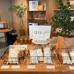 COME's Restaurant & Cafe - 