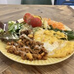 Cafe and Bar Mellow - Taco rice(別アングル)♪