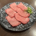 ヤキニクエン ニング 大阪日本橋店 - 