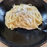 リヴォルツィオーネ - 蟹の甲羅はありません