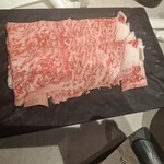 しゃぶしゃぶれたす - 埼玉県産の霜降り黒毛和牛サーロイン・その3です。