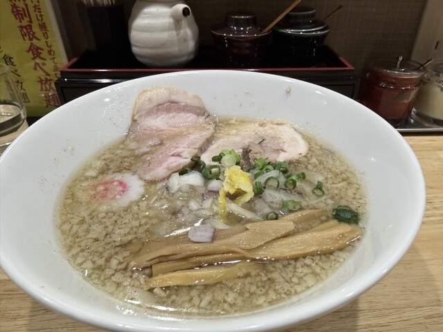 厳選煮干しらーめん 初代 にぼ助 - 御茶ノ水/ラーメン | 食べログ