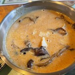 クゥーチャイ - バターチキンカレー