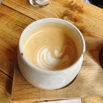 WOODBERRY COFFEE ROASTERS - カフェラテ（short、浅煎り）