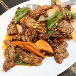 山崎ハイボール酒場 台湾風料理 - 孜然羊肉（ラム肉のクミン炒め）※クミン多め