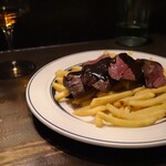 ビストロ　ガール・ド・リヨン - 