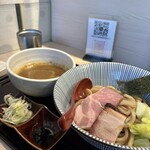 長男、もんたいちお - 