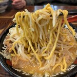 みそら - 味噌次郎 麺リフト