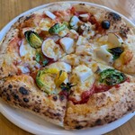 ベジバル チバットリア - メイン②「たっぷり野菜のピッツァオルトラーナ」♡