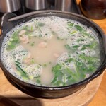 草原の料理 スヨリト - スヨリト(ラムのモツ煮込み)