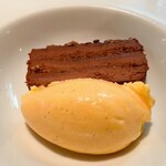 名前のないイタリア料理店 - 手前の子も、奥の子も、濃密！