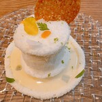 クレソン リバーサイド ストーリー 旧軽井沢 - 夏の“浮島”イルフロタント:ココナッツと淡雪、ヨーグルトソースと共に