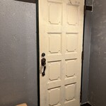 SAKANA.currySTINGRAY - 入口のドア