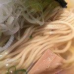 らぁめん 喜乃壺 - 中太麺 風味あり味あり