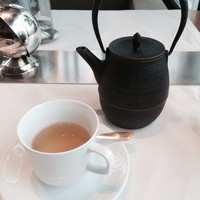 Benoit Alain Ducasse - 南部鉄瓶"iwachu"でハーブティー