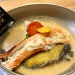 美味いもん屋 わ多なべ - 加能ガニと蝦夷鮑の京雑煮風