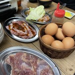 コケコッコー共和国 - 