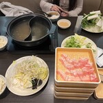 しゃぶ葉 - 料理写真:豚肉メイン