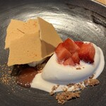 Areko - （ランチコースドルチェ）ミルクアイスとチーズケーキ