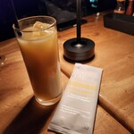 カルネジーオ イースト - 