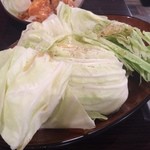 焼肉 てっぽう屋 - ザク切りキャベツ