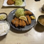 とんかつ 栄 - ゴールデンポーク　ヒレ　カキフライ1個