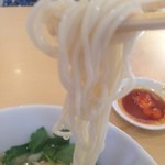 らーめん芝浜 - 麺はもちもち