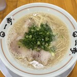 博多豚骨 一歩 春日店 - ラーメン