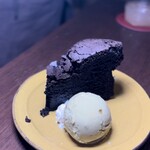 ニューイタメシ酒場 grazie - 