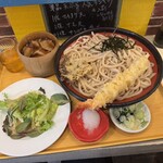 武蔵野 伝統の味 涼太郎 - 料理写真:肉汁天ざるうどん6L