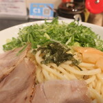 油そば 鎌田 - 刻み海苔