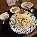 サワディー - 料理写真: