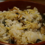 うなぎのまとい - まぶし丼を新鮮でツンとした山葵とたっぷりのネギと混ぜるとこうなります