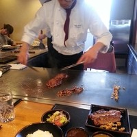 ステーキハウス あづま - ランチ　サーロインステーキ200グラム
                