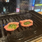 YAKINIKUEN 忍鬨 大阪梅田店 - 