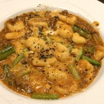 トラットリア アルモメント - 【今夜のパスタ】トスカーナ風ラグーソースのニッキョ。メニューにないアラカルトも無理強いできます。