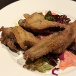 トラットリア アルモメント - 【今夜の肉料理】ハンガリー産鴨の手羽のフリット。