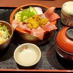 海鮮和食 魚魚魚 - 