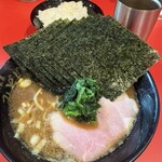 横浜家系ラーメン みどり - 