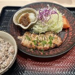 大戸屋ごはん処 - 料理写真:
