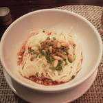 神楽坂芝蘭 - 成都式坦坦麺