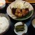 山花 - 料理写真:シロホルモン 800円に、定食セット 450円、計 1250円