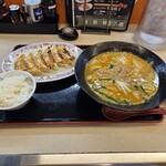 餃子の王将 大東諸福店 - 