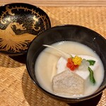 祇園 にし - クエと海老芋の白味噌仕立て