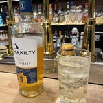 お酒の美術館 - クロナキルティ ダブルオーク ソーダ割り
