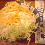 やき鳥三太郎 - 焼鳥の付け合わせ