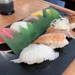 回転寿司しんせんや - 料理写真: