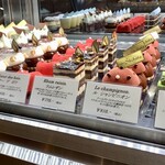 シェ・シバタ - 